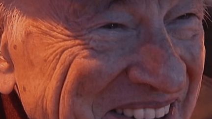 Disparition du penseur et sociologue Edgar Morin à l'âge de 104 ans, "l'humanisme fait personne" selon Emmanuel Macron (France 2)
