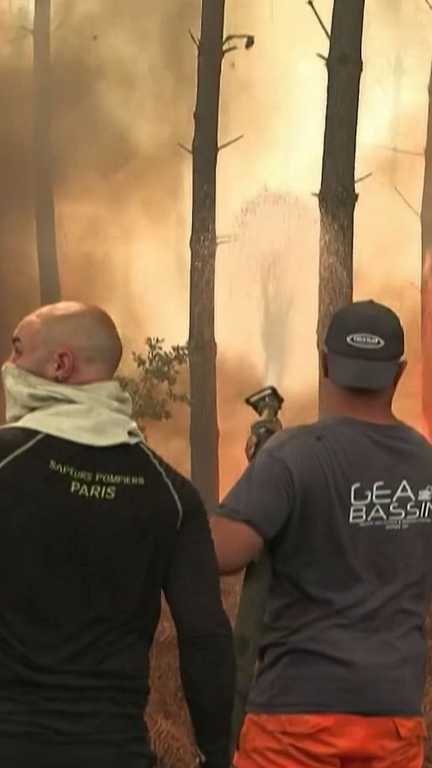 Gironde : la course contre la montre après les reprises de feu (France 2)