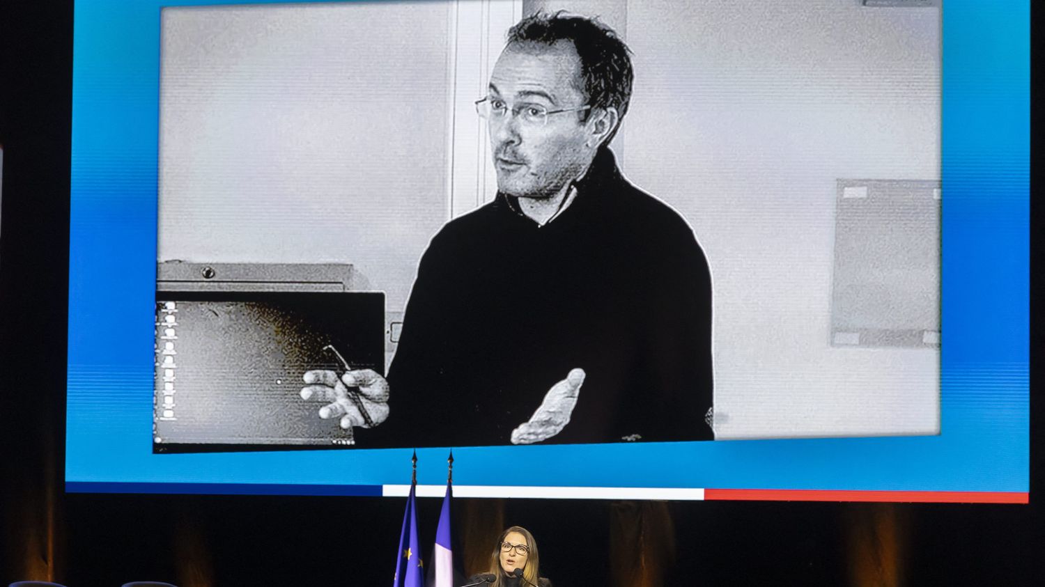 Assassinat de Samuel Paty : l'entrée au Panthéon du professeur "doit être réfléchie", selon le ministre de l'Education