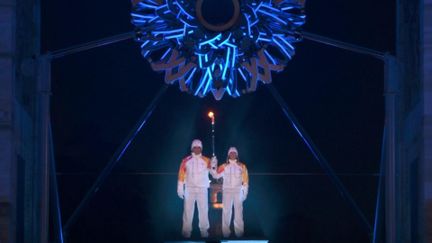 Reviva el encendido de la antorcha que inaugura oficialmente la inauguración de los Juegos Olímpicos Milán-Cortina 2026.