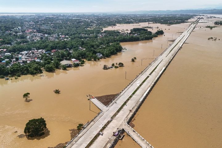 La ciudad de Tuguegarao, en Filipinas, tras el paso de 