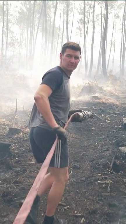 Les agriculteurs tous unis derrière les pompiers (franceinfo)