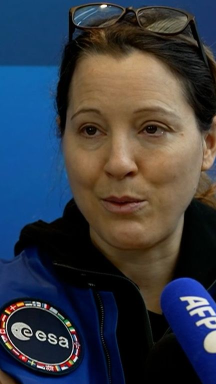 Sophie Adenot émue aux larmes à son retour (France 2)
