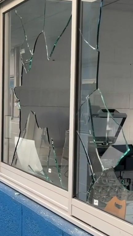 Un lycée saccagé près de Bordeaux (France 2)